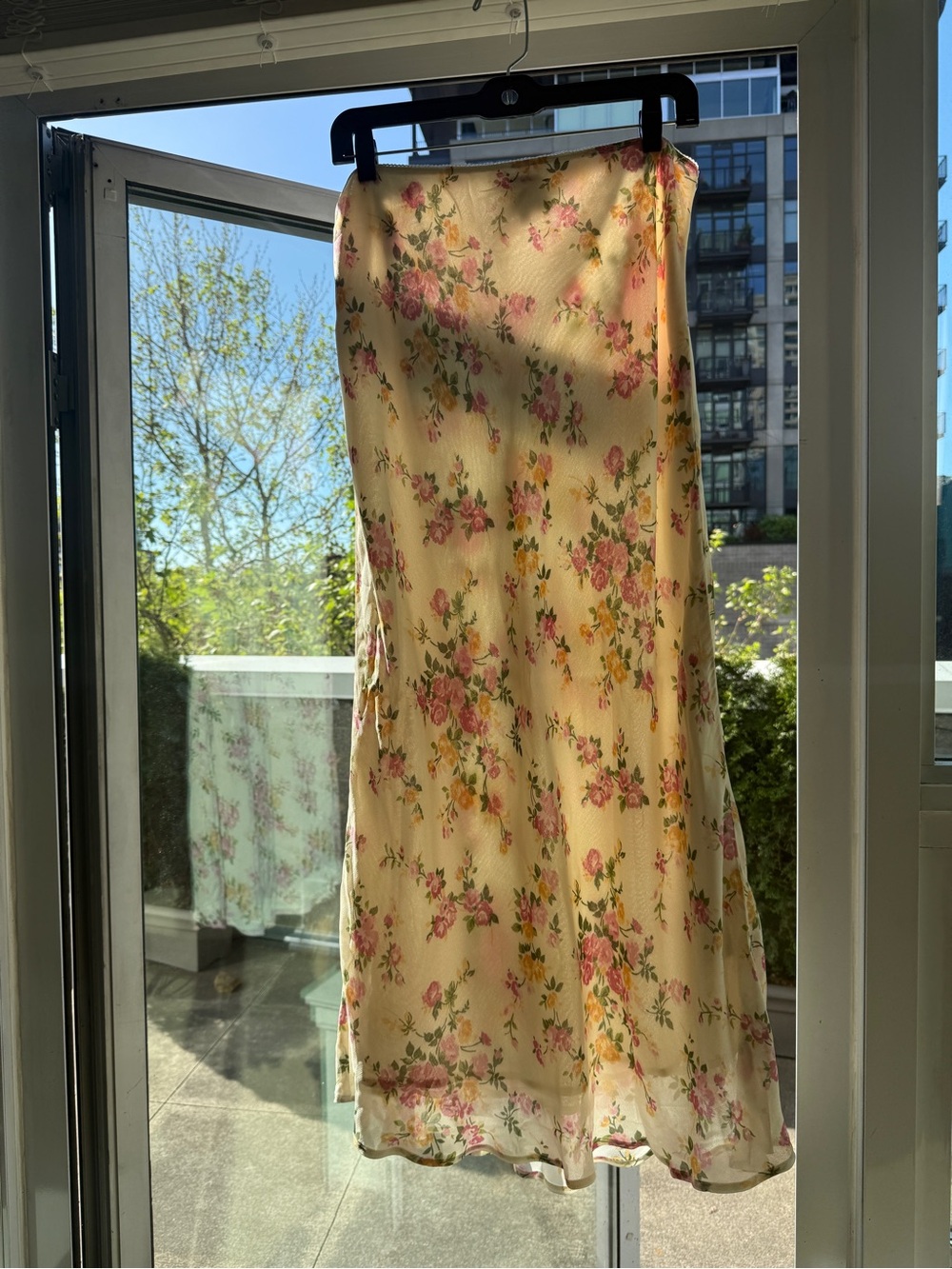 Reformation Floral Layla Posy Chiffon Maxi Skirt Sz 12 NWT - Picture 2 of 7